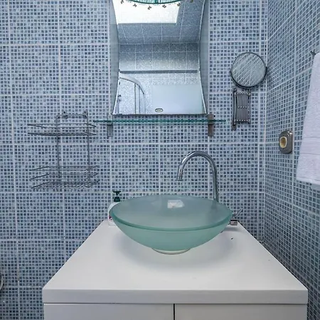 Tuerkbuekue Rustik Bakimli Tas Ev Villa Bodrum